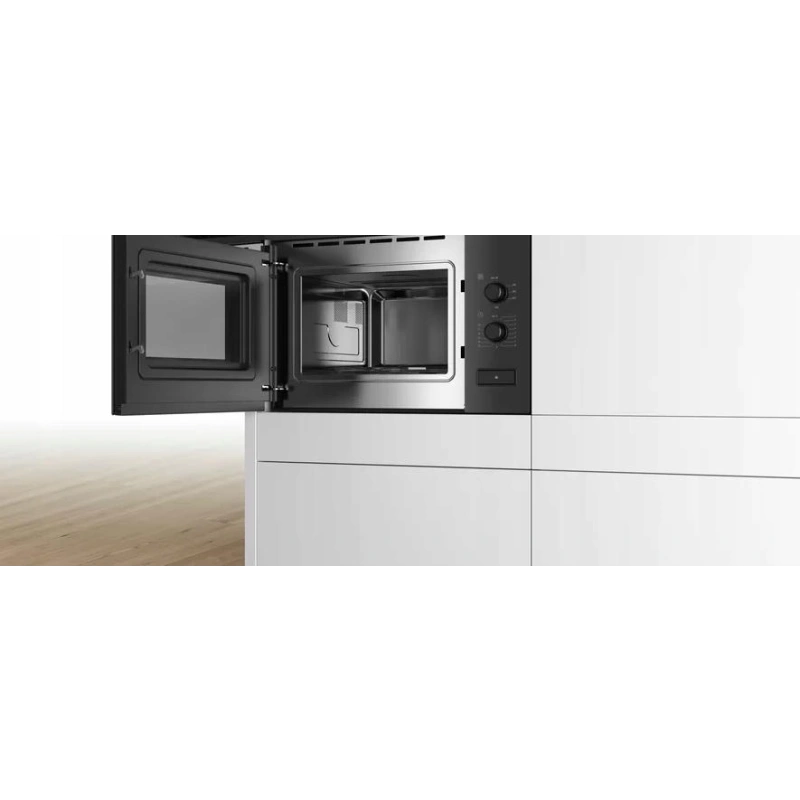 Встраиваемая микроволновая печь Bosch BFL550MB0