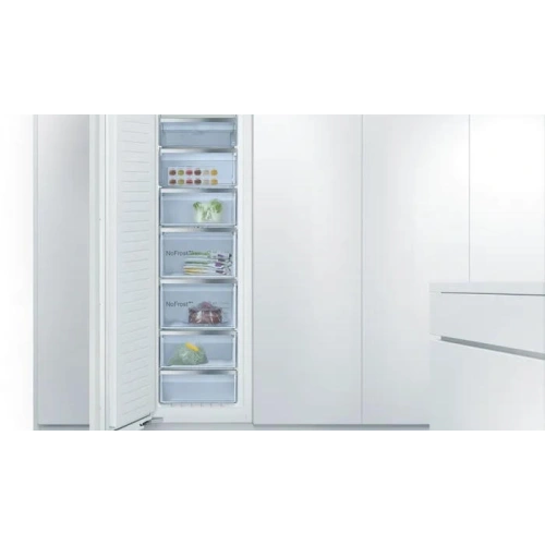 Встраиваемая морозильная камера Bosch GIN 81AE20 R