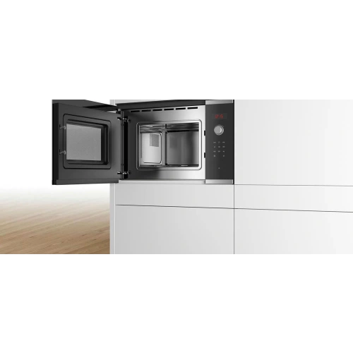 Встраиваемая микроволновая печь Bosch BFL523MS0