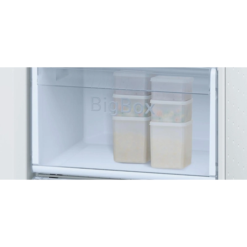 Двухкамерный холодильник Bosch KGN 39NL13 R
