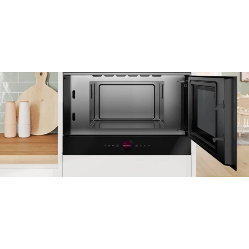 Встраиваемая микроволновая печь Bosch BFR 7221B1