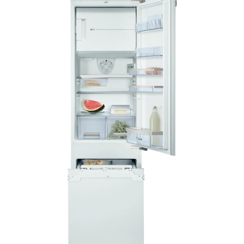 Встраиваемый двухкамерный холодильник Bosch KIC 38A51 RU
