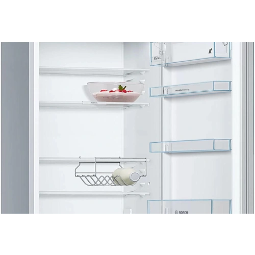 Двухкамерный холодильник Bosch KGE39XL21R
