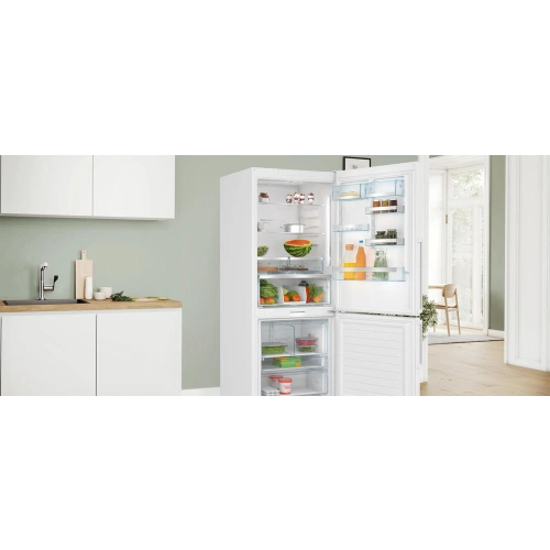 Двухкамерный холодильник Bosch KGP76AWC0N