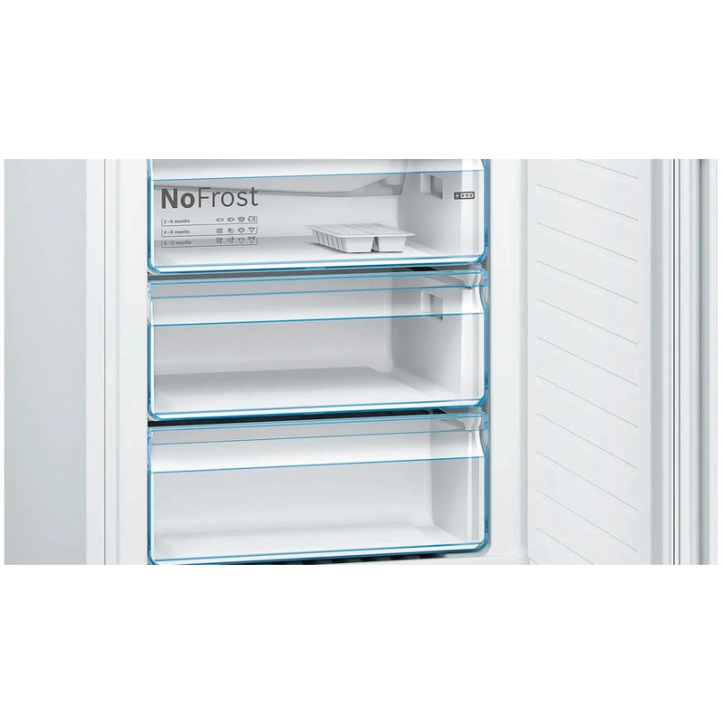 Двухкамерный холодильник Bosch KGN49XWEA
