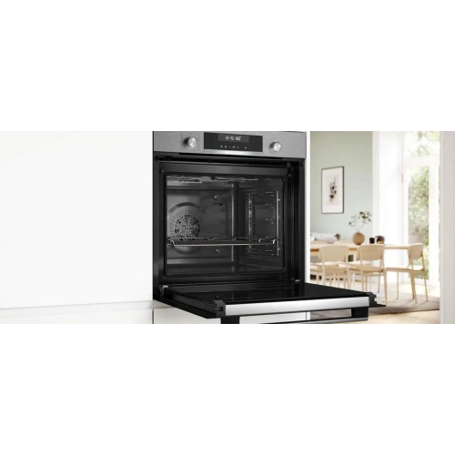 Духовой шкаф Bosch HBG578BS3