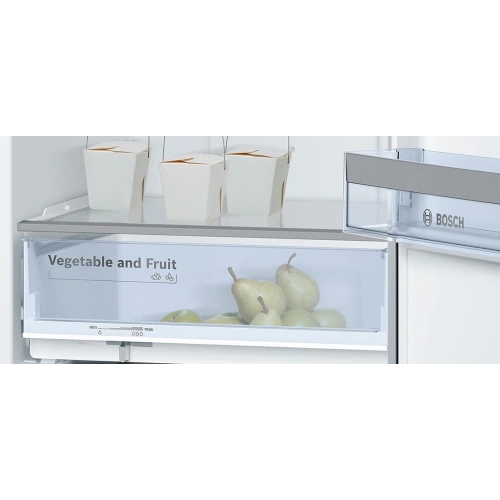 Двухкамерный холодильник Bosch KGN 39LW10 R